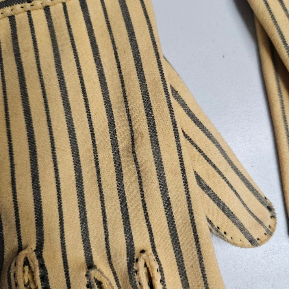 Vintage Wear-Right Le Gant Hermes Paris Yellow Striped Cotton Gloves Size 6.5
